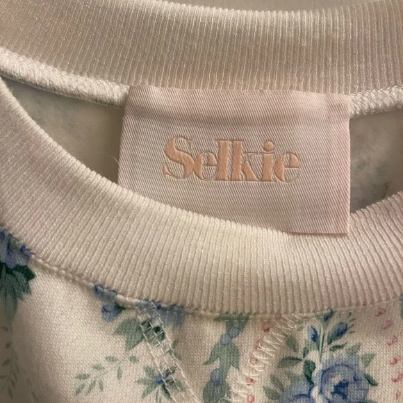 Selkie Floral Puff Sleeve Sweatshirt - Blue and Pink - Picture 3 of 4